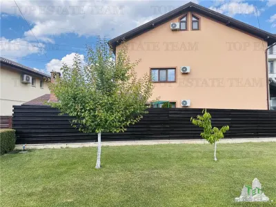 Exceptional Villa 360 sqm, 524 sqm Plot, 6 Bedrooms, Ground + First + Attic, ROSU - foto 6
