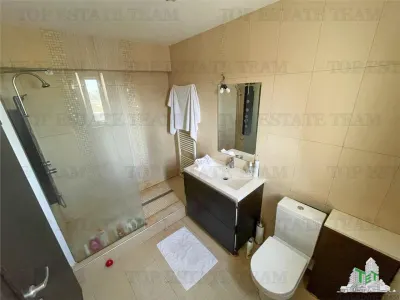 5-Bedroom Apartment, 265 sqm, Campus Area, Constanța - foto 11