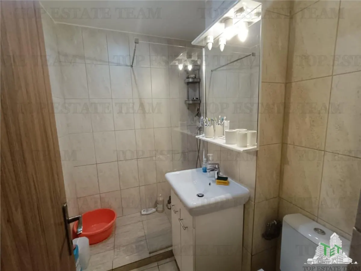Three-Bedroom Apartment for Sale, Ion Mihalache, Bucharest - foto 11