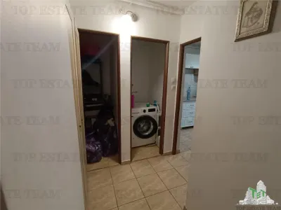Three-Bedroom Apartment for Sale, Ion Mihalache, Bucharest - foto 8