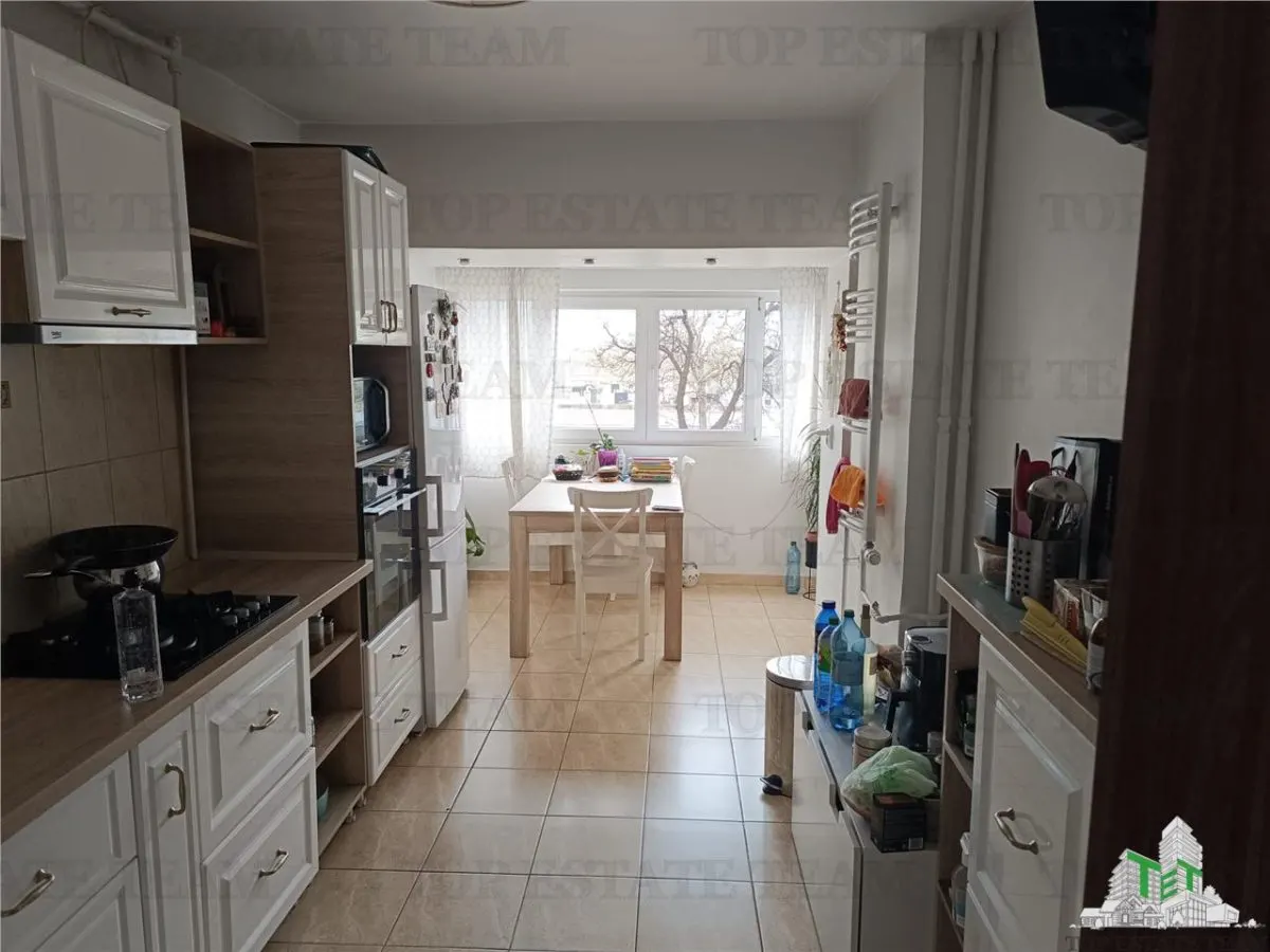 Three-Bedroom Apartment for Sale, Ion Mihalache, Bucharest - foto 10