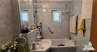 Spacious 4-Bedroom Apartment, CET Zone, Constanta - foto 7