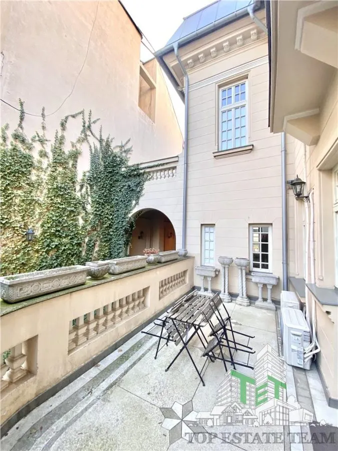 Sale: Restored Interwar Villa with Architectural Heritage in Armeneasca - foto 2