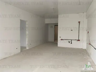 Mamaia: Two-Bedroom Apartment for Sale - foto 6
