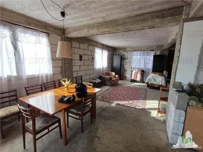 3-Bedroom Villa with 700 sqm Plot for Sale in Frumusani - foto 8