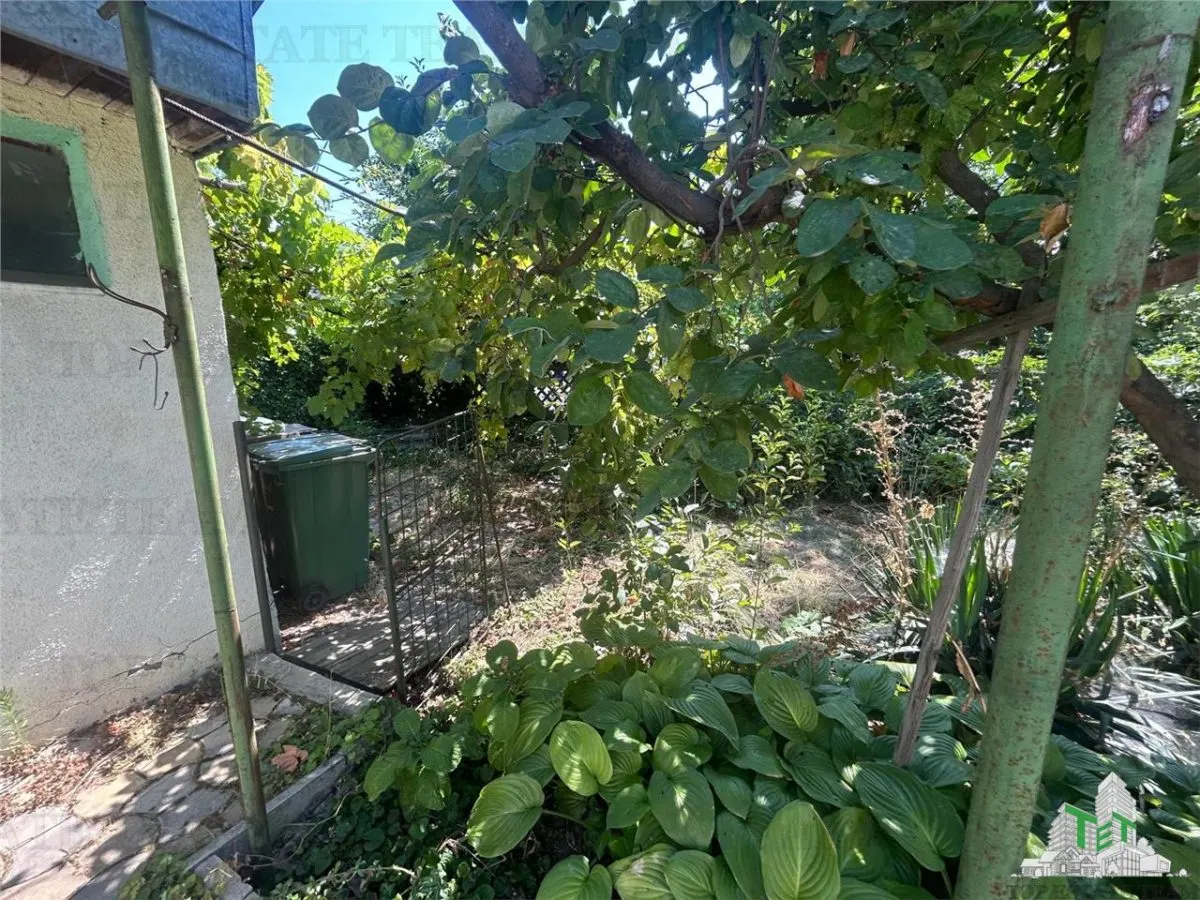 Land with House for Sale in Damaroaia - foto 1