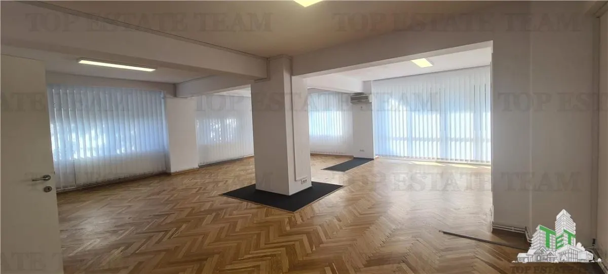 Office-Suitable Apartment in Casin Zone, Bucharest - foto 1