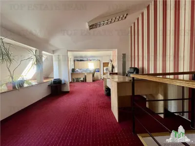 7-Bedroom Duplex | Dacia | 228 sqm | Garage | Central Heating - foto 17