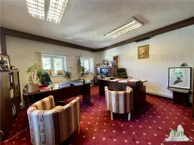 7-Bedroom Duplex | Dacia | 228 sqm | Garage | Central Heating - foto 3