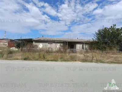 5000 sqm Land with Building and Outbuildings, Midia Port - foto 5