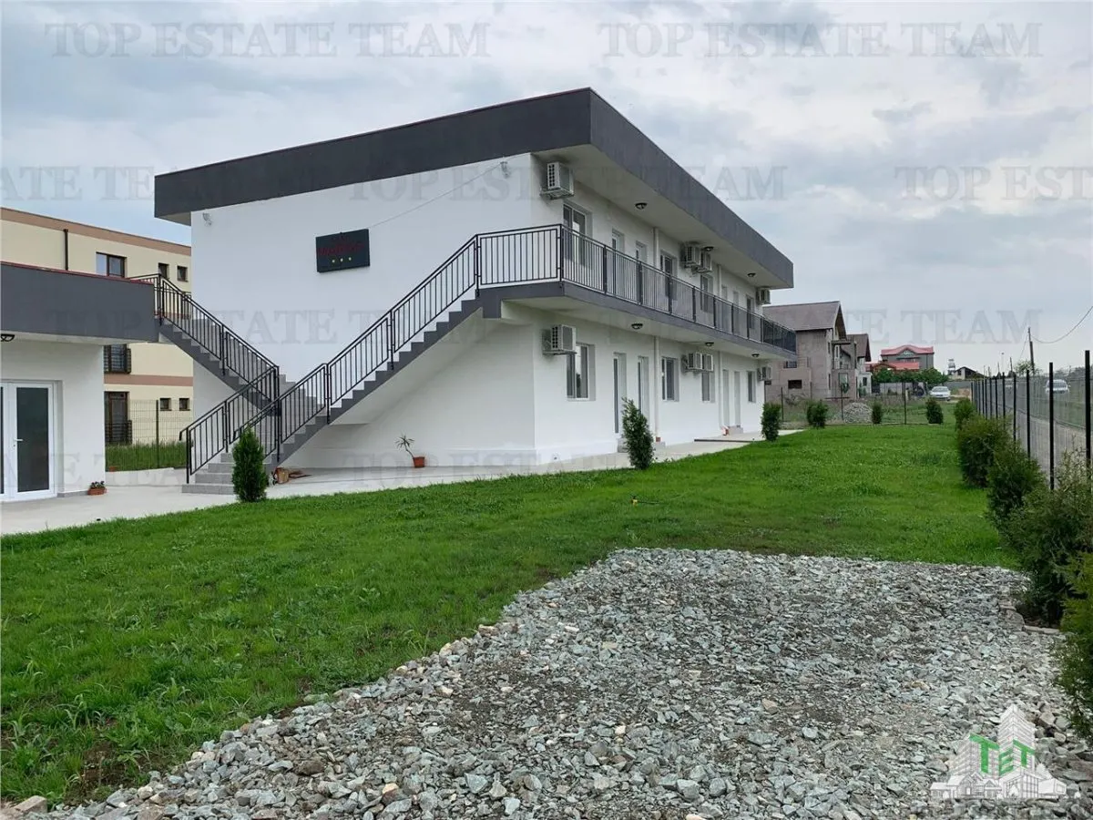 Turnkey Investment Villa, 17 Bedrooms, 17 Bathrooms, Eforie Nord - foto 11