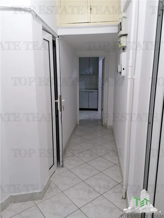 Four-Bedroom Apartment, Nicolae Balcescu District - foto 8