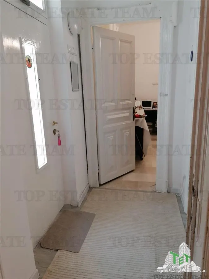 Interwar Period House for Sale in Mosilor Area, Bucharest - foto 9