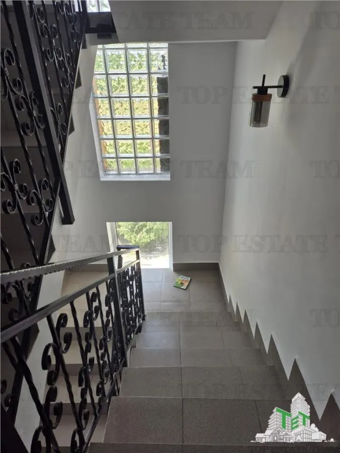 Investment Opportunity: 3000 sqm Villa, Palazu Mare - foto 3