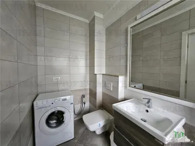 Investment Opportunity: 2-Bedroom Apartment, Mamaia Coral Complex - foto 8