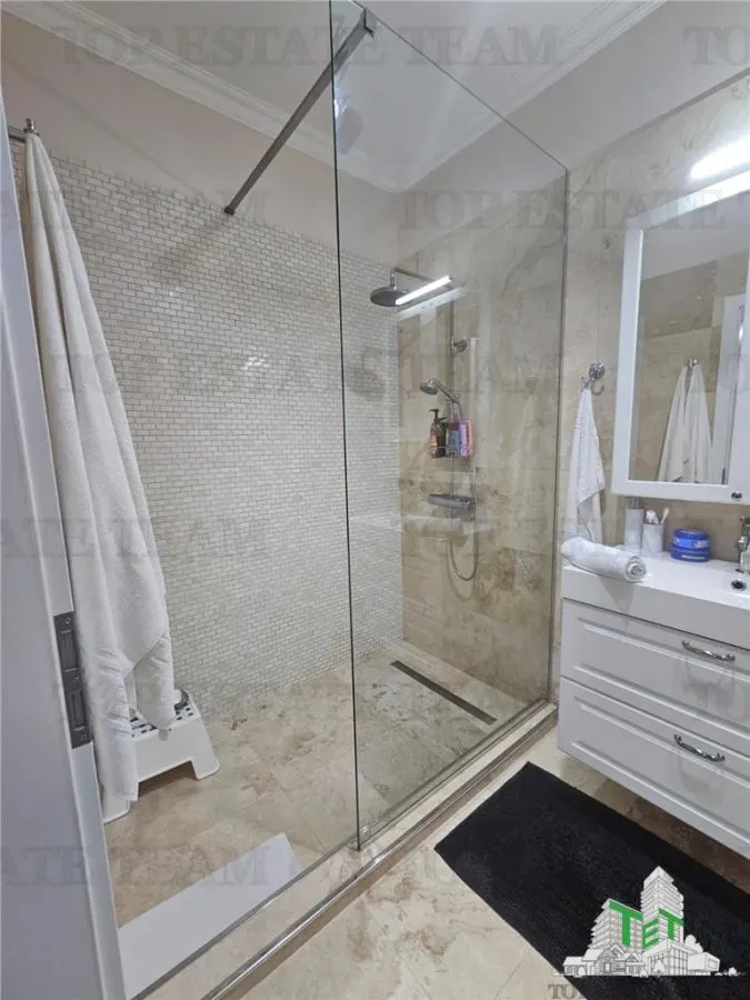 Exceptional single-storey villa, 1000 sqm plot – 15 minutes from Bucharest - foto 9
