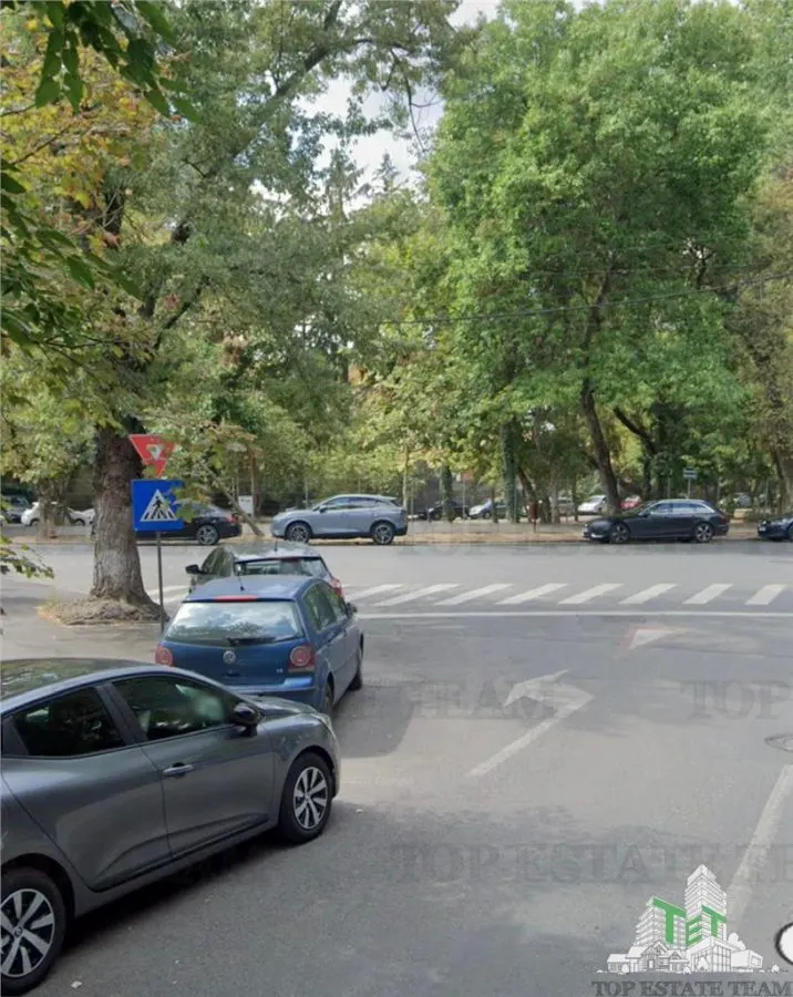 Property for Sale in Herastrau – Prime Office Location - foto 3
