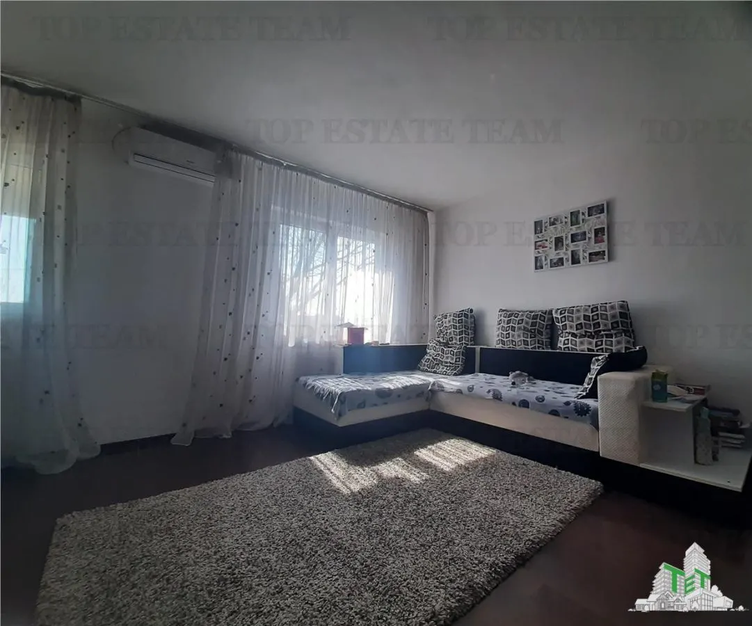 Spacious 8-Bedroom House with 801 sqm Land – Ideal for Two Families - foto 3