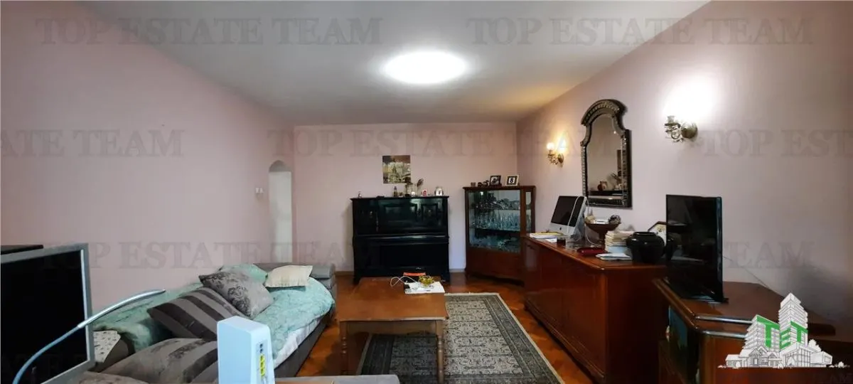 Three-Bedroom Apartment for Sale in Villa Pajura - foto 8