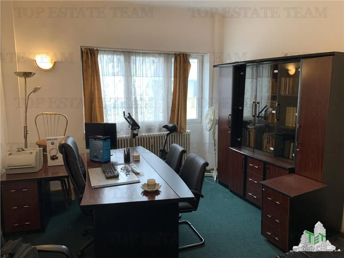 3-Bedroom Apartment for Sale, Piata Romana - foto 1
