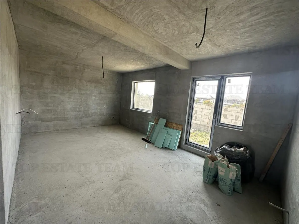Detached Villa, 5 Bedrooms with Garage, All Utilities, 153 sqm, Bragadiru - foto 15