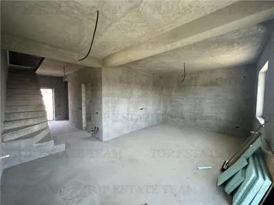 Detached Villa, 5 Bedrooms with Garage, All Utilities, 153 sqm, Bragadiru - foto 16