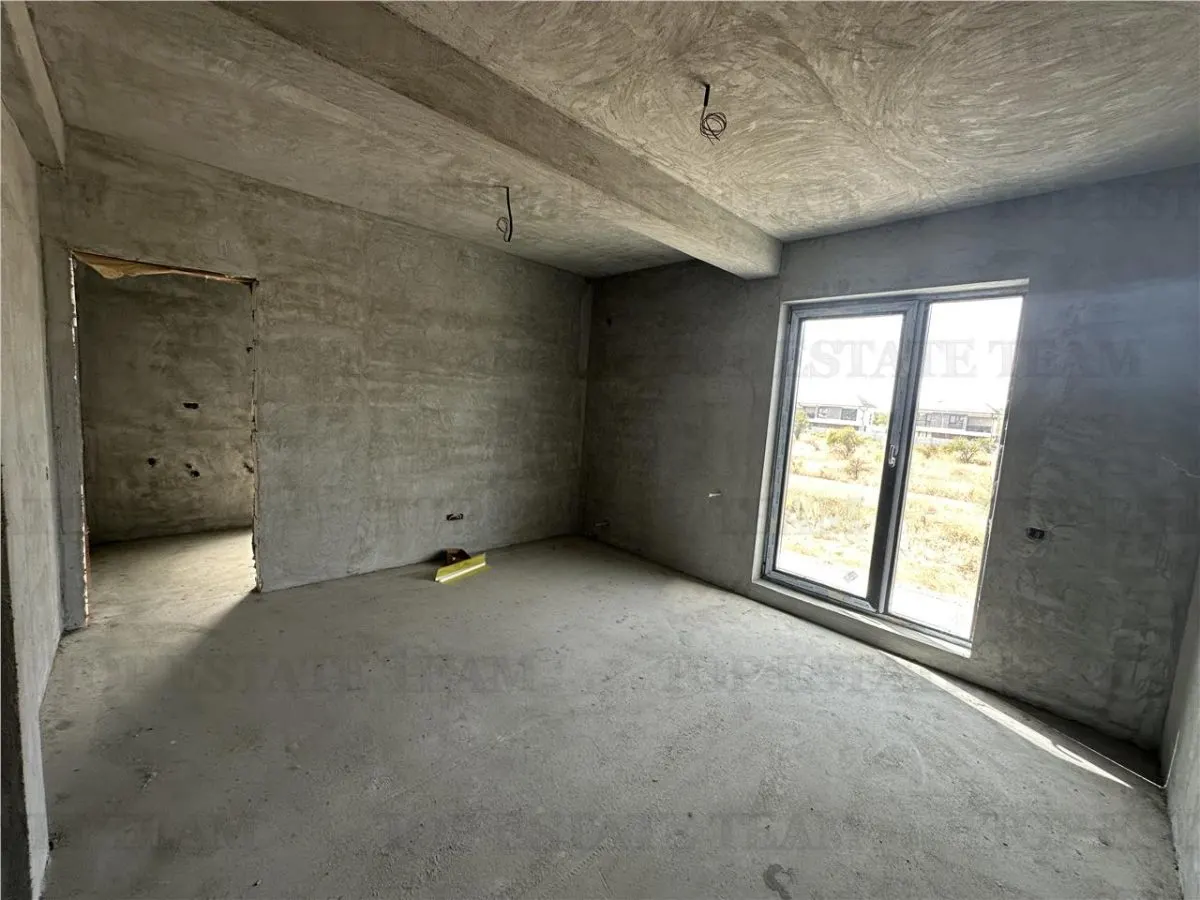 Detached Villa, 5 Bedrooms with Garage, All Utilities, 153 sqm, Bragadiru - foto 25