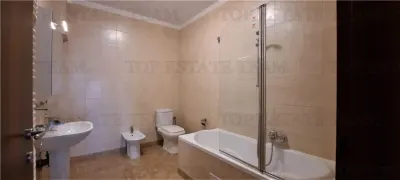 Four-Bedroom Apartment for Rent, Exceptional Views, Arcul de Triumf - foto 16