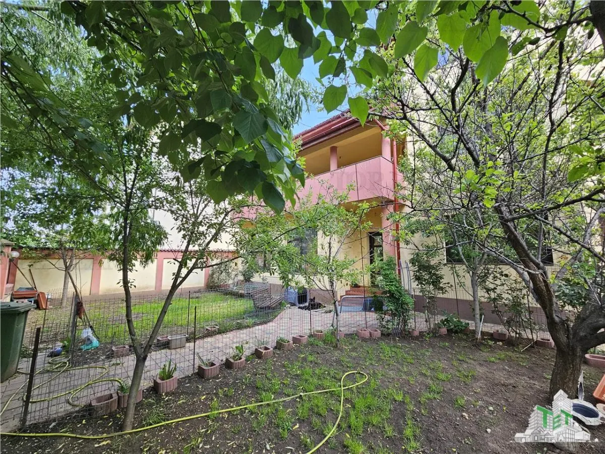 Spacious Villa with 65sqm Living Area, 300sqm Usable Space in Bragadiru - foto 4