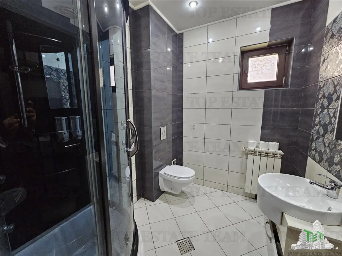 Spacious Villa with 65sqm Living Area, 300sqm Usable Space in Bragadiru - foto 9