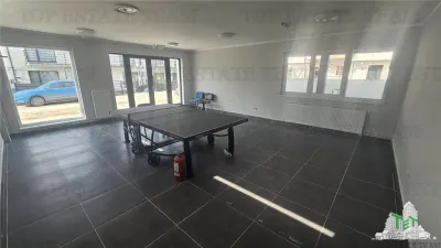 Villa Suitable for Commercial Space/Event Venue in Bragadiru with 5 Parking Spaces - foto 2