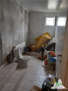 Villa Suitable for Commercial Space/Event Venue in Bragadiru with 5 Parking Spaces - foto 11