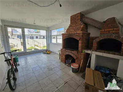 Villa Suitable for Commercial Space/Event Venue in Bragadiru with 5 Parking Spaces - foto 5