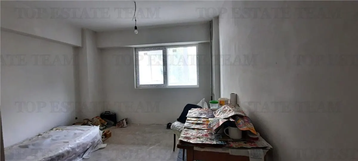 Three-Bedroom Apartment, First Floor, 1 Mai Square, Ion Mihalache - foto 4