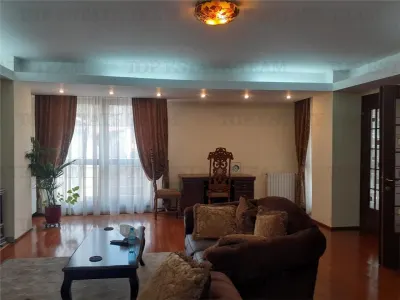 4-Bedroom Apartment for Rent with Parking & Dressing Room, Dorobanți - foto 2