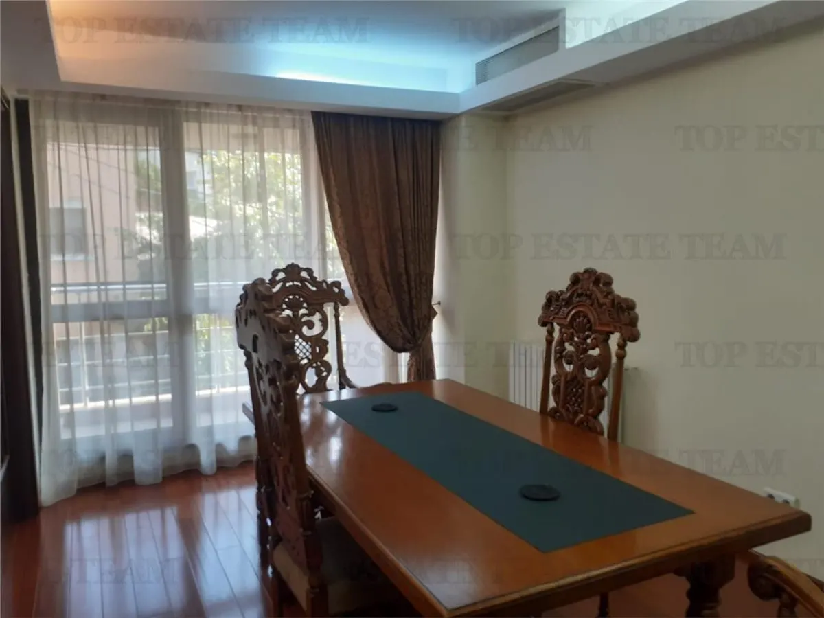 4-Bedroom Apartment for Rent with Parking & Dressing Room, Dorobanți - foto 8
