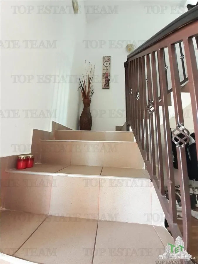 Four-Bedroom Furnished Villa in Domnesti - foto 12