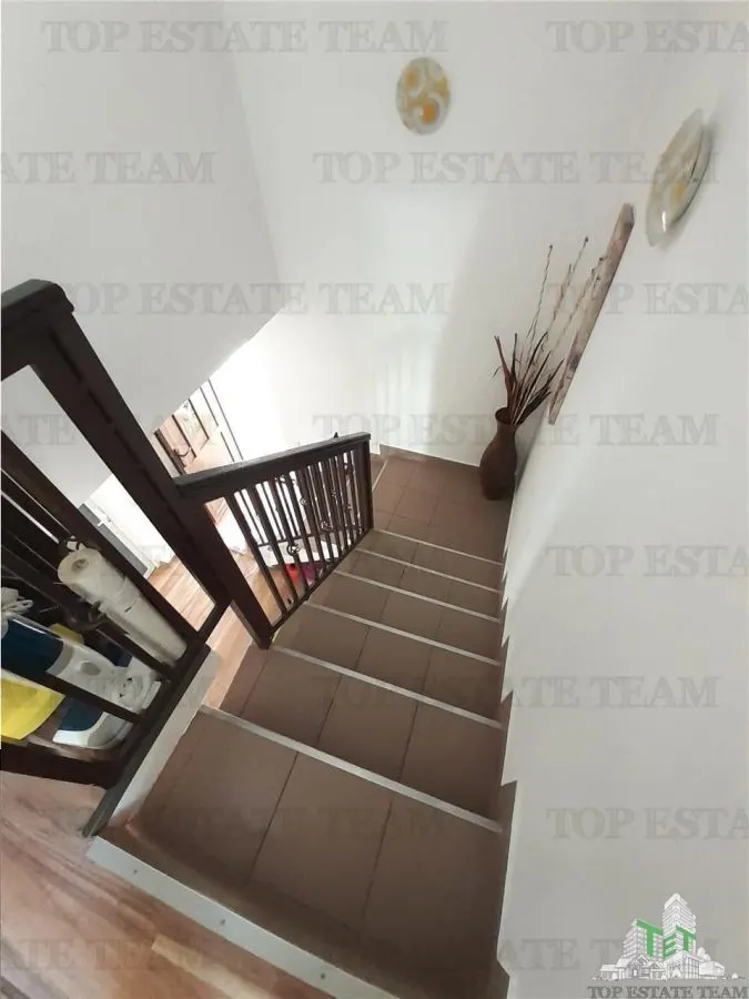 Four-Bedroom Furnished Villa in Domnesti - foto 13