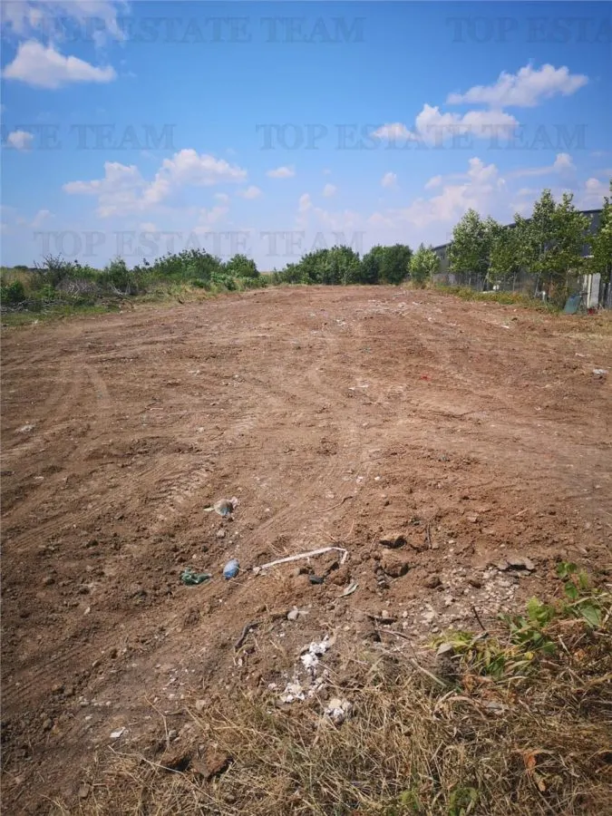 Land Plot 3,096 m² Otopeni – Road Frontage, 27m Width - foto 1
