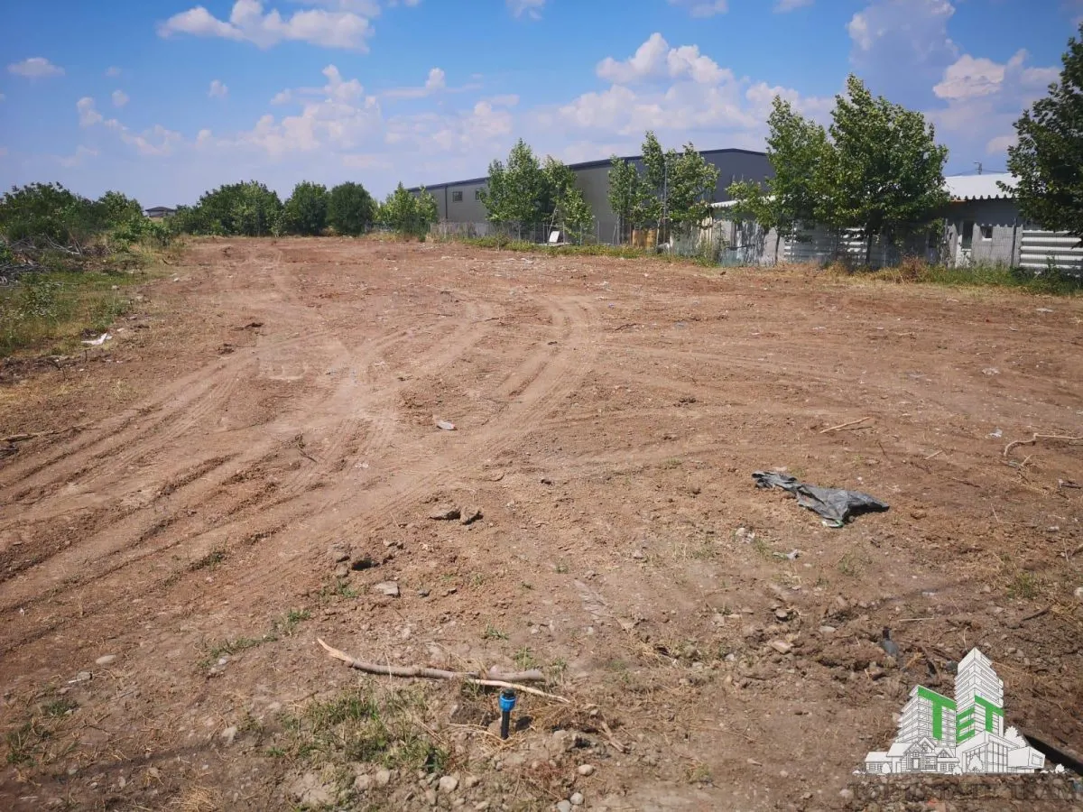 Land Plot 3,096 m² Otopeni – Road Frontage, 27m Width - foto 2