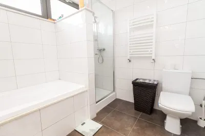 Elegant 4-Bedroom Duplex, Dorobanți Zone - foto 12