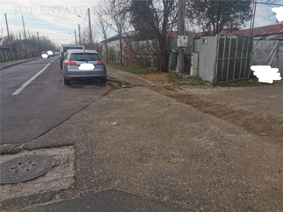 Land with Commercial Space & Villa Plot, 216m² + 870m² – Chitila - foto 1