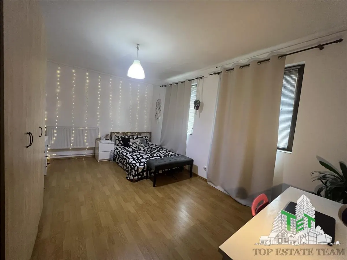 Individual Villa with Garage – P+1+M, 652m² Plot, 1 Mai Street, Otopeni - foto 16