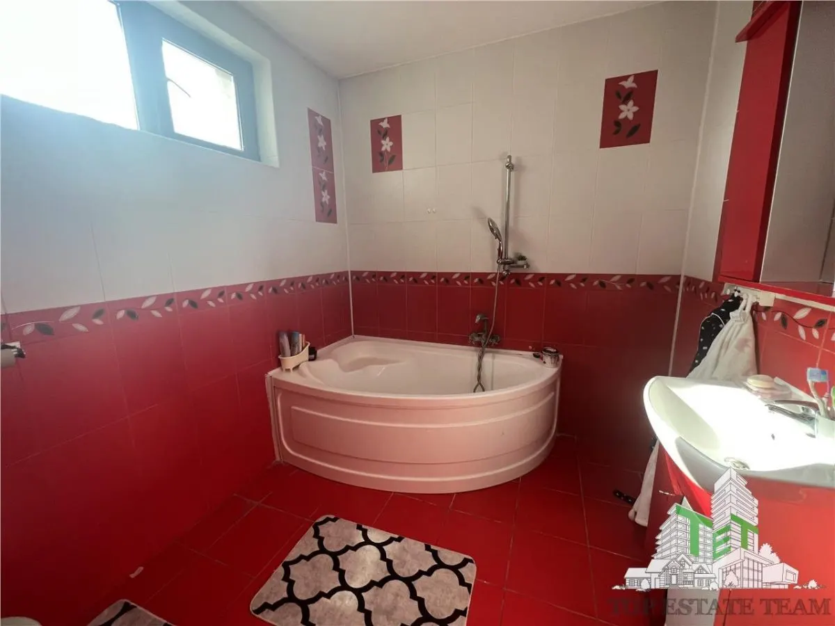 Individual Villa with Garage – P+1+M, 652m² Plot, 1 Mai Street, Otopeni - foto 19
