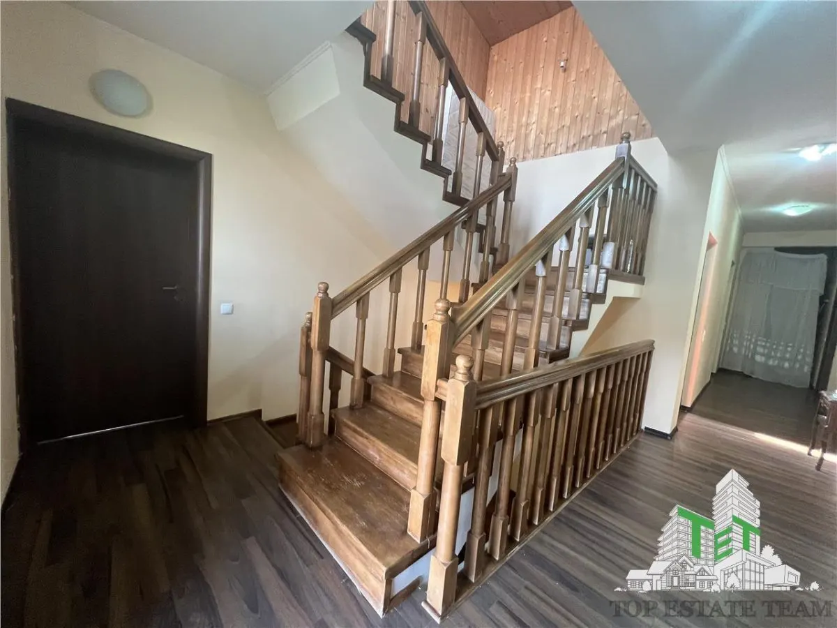 Individual Villa with Garage – P+1+M, 652m² Plot, 1 Mai Street, Otopeni - foto 10