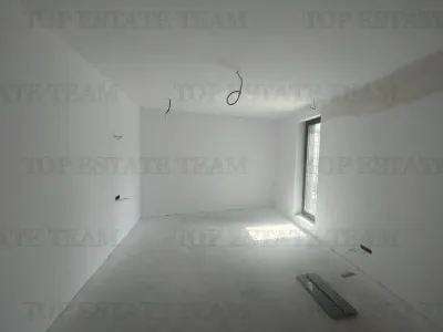 Three-Bedroom Apartment with Terrace, Piata Unirii - foto 12