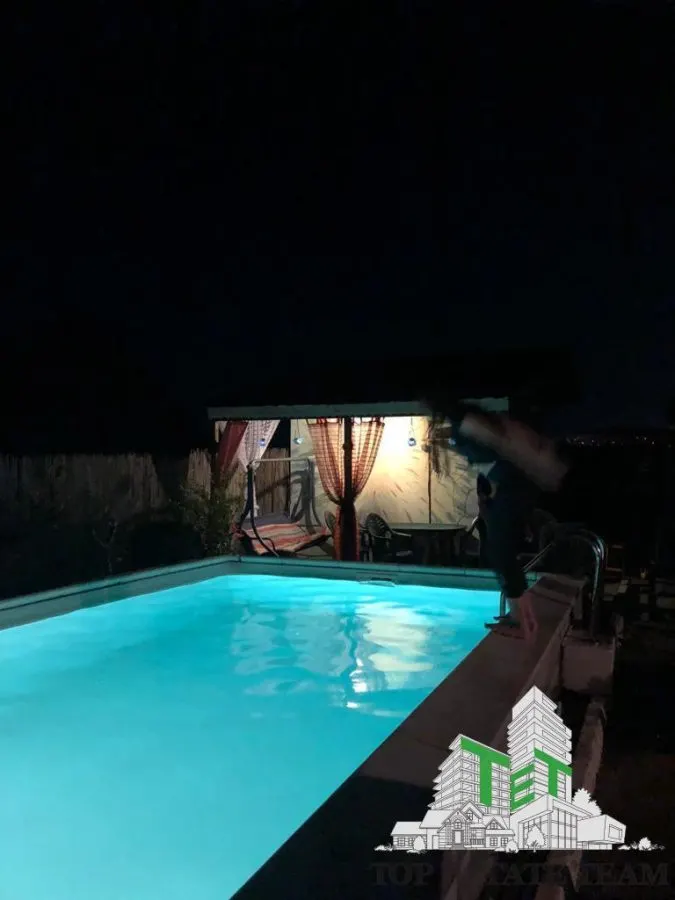 6-Bedroom Villa with Swimming Pool, 20 Minutes from Bucharest - foto 11