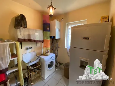 6-Bedroom Villa with Swimming Pool, 20 Minutes from Bucharest - foto 9