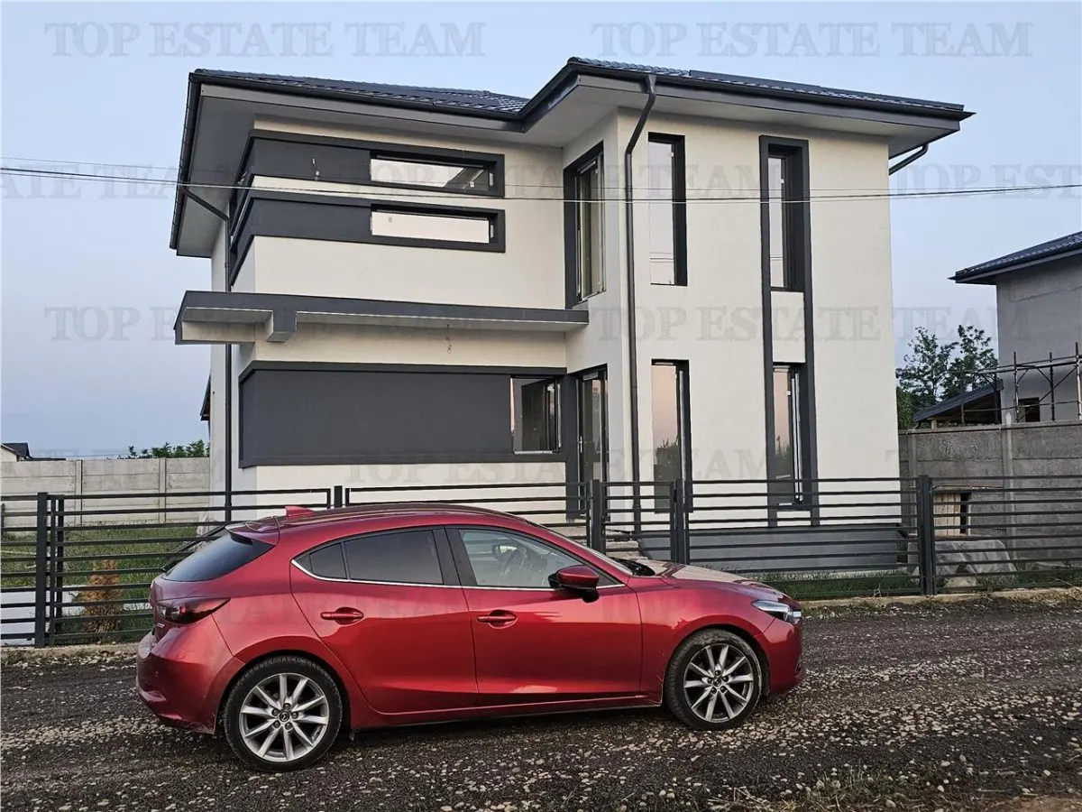 Luxury 4-Bedroom Villa with Underfloor Heating and Large Terrace near Bucuresti Ring Road - foto 1