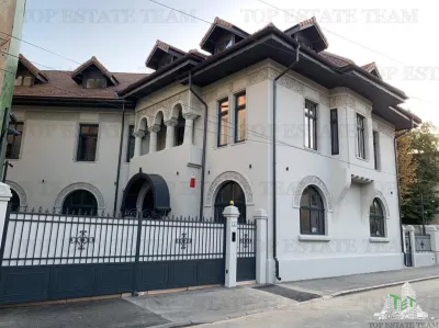 Fully Restored Brâncovenesc Villa – Elegance, Heritage & Modern Amenities - Bucuresti